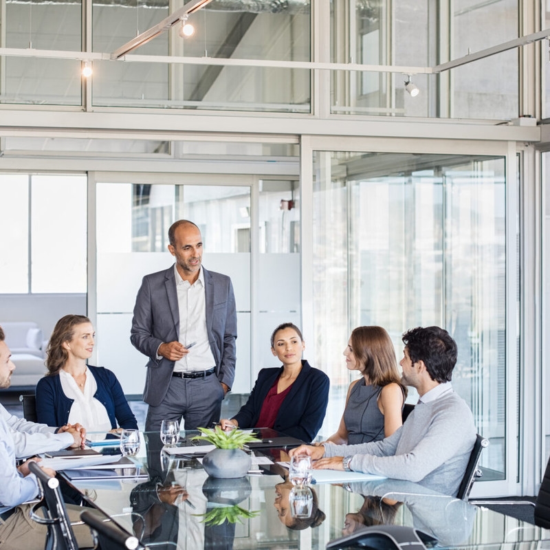 Apprenticeship: operations manager (Level 5)