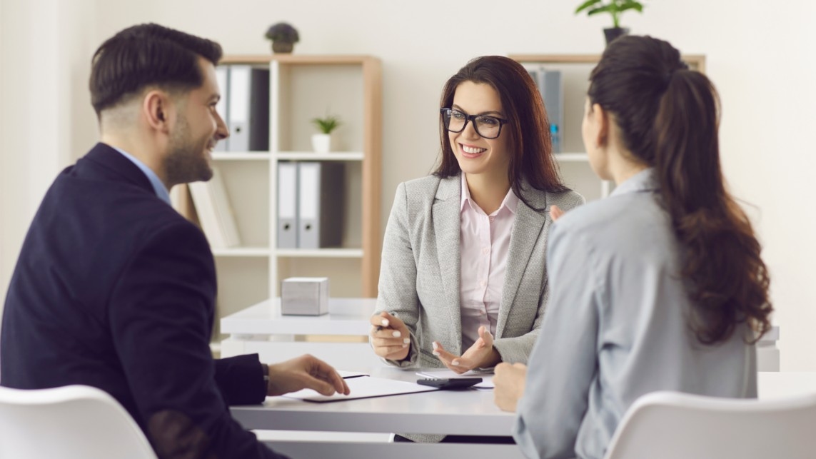 Level 3 NVQ award in advice and guidance