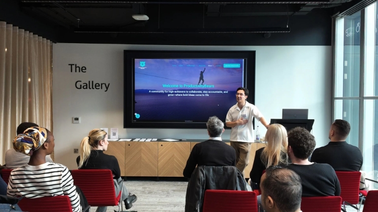 Startup investment pitch practice in London for founders