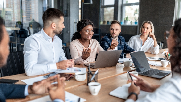 Free leadership and management course