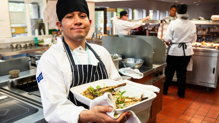 Customer service for hospitality (level 2) programme online